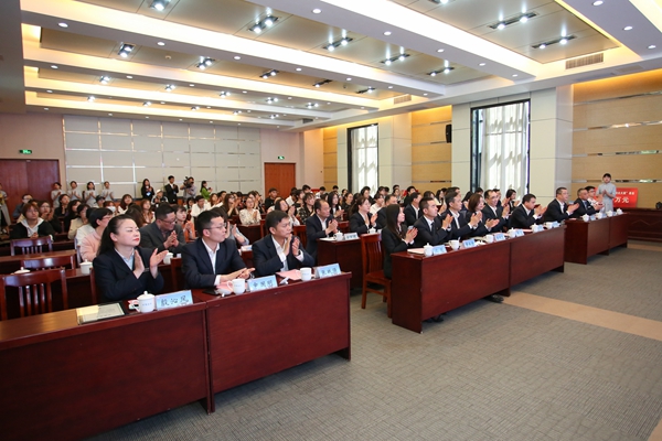 新闻图 1B2H2750.jpg