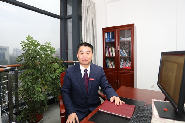 1606466512350433.jpg AI8I2710_副本.jpg