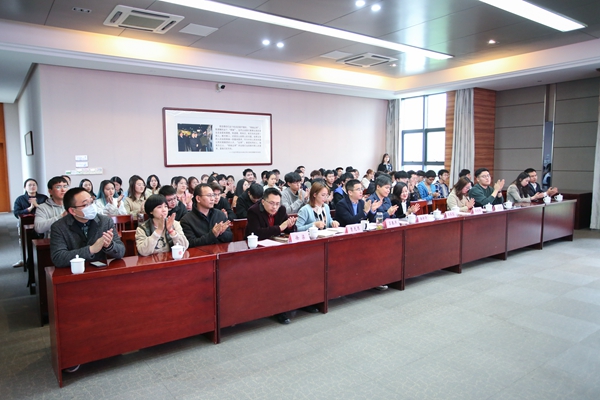 新闻图 1B2H2249.jpg
